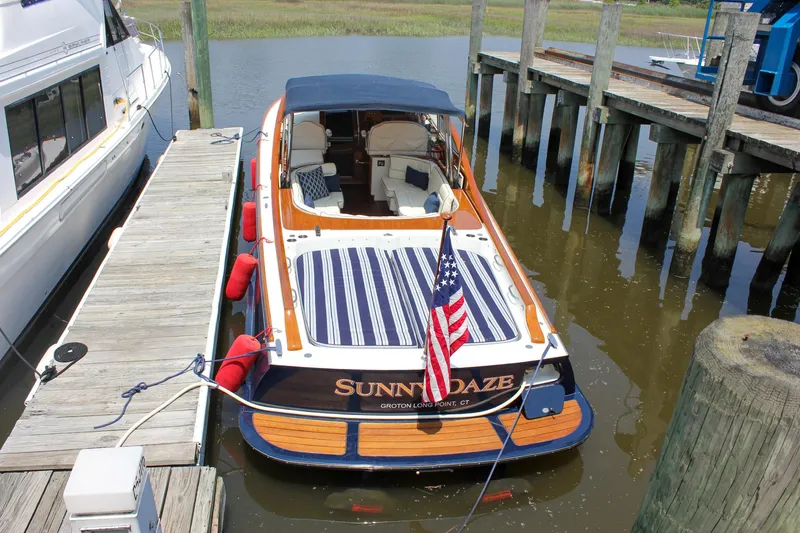 Sunny Daze Yacht Photos Pics 