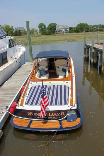 Sunny Daze Yacht Photos Pics 