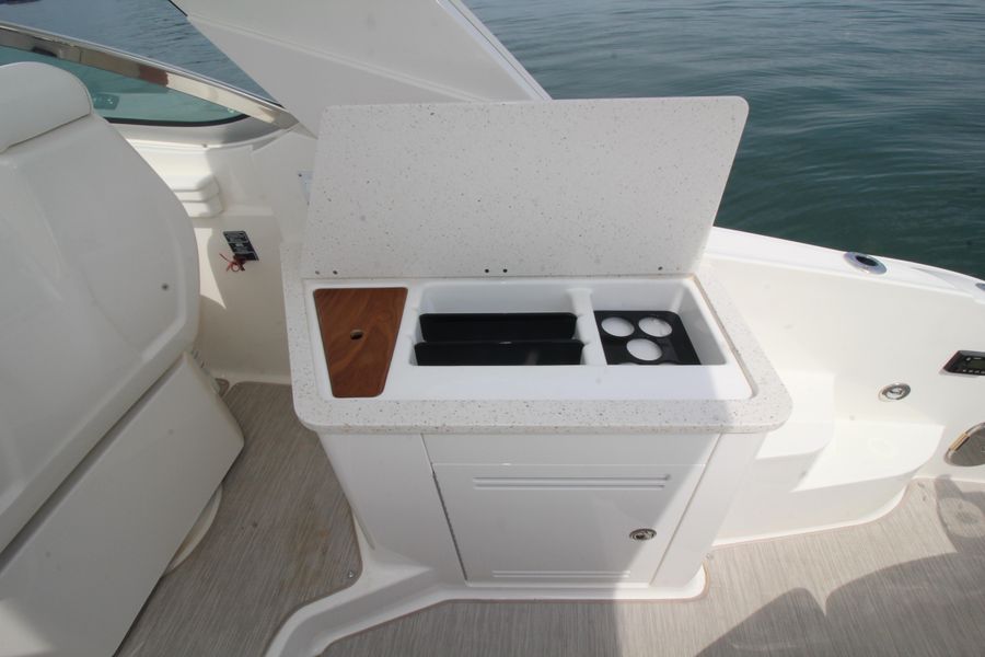 2019 Sea Ray 350 Sundancer
