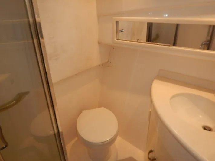 Special K Yacht Photos Pics Cabo 36 SPECIAL K - Head