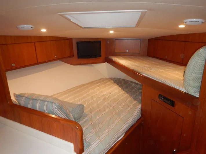 Special K Yacht Photos Pics Cabo 36 SPECIAL K - Forward V Berths