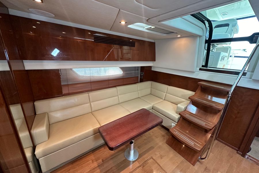 2010 Sea Ray 470 Sundancer