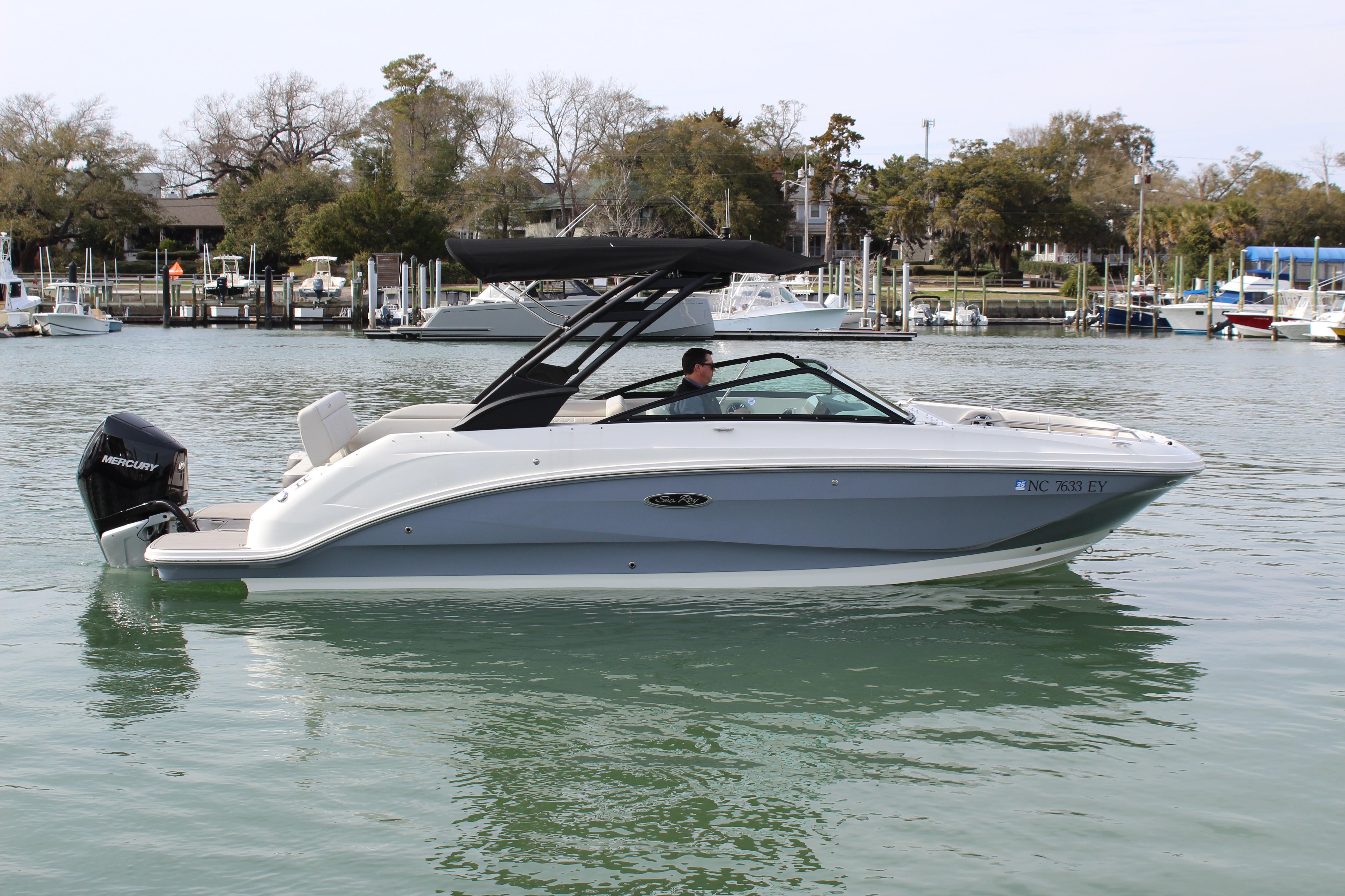 2023 Sea Ray SDO 250 Outboard Deck for sale - YachtWorld