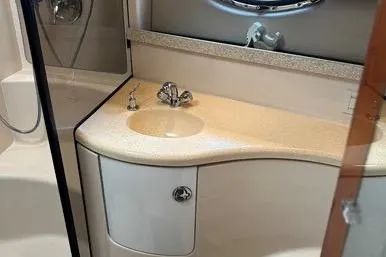 Knot On Call Yacht Photos Pics 2007 Regal Commodore 4060 yacht bathroom with sink and shower.