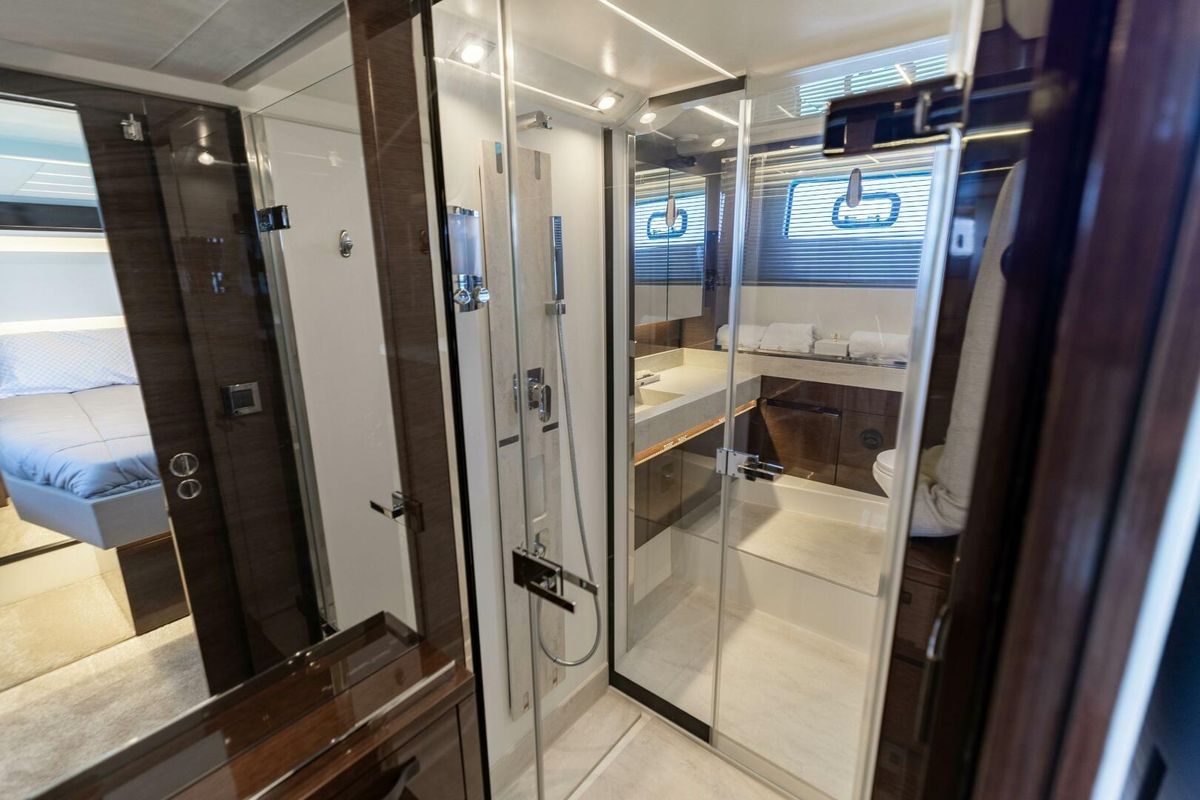 2019 Prestige 59 