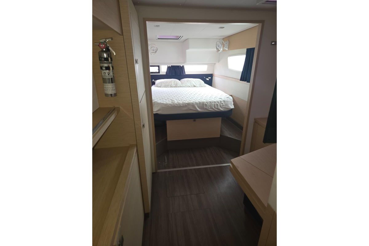 2018 Fountaine Pajot 49 