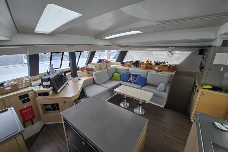 Sol Mates Yacht Photos Pics Luxurious interior of 2018 Fountaine Pajot SABA 50 catamaran with modern furnishings.