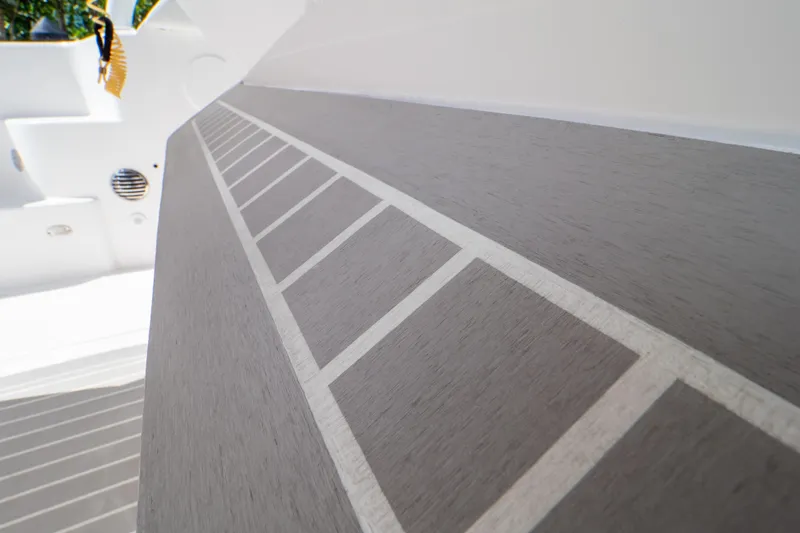  Yacht Photos Pics Close-up of 2023 Intrepid 345 Valor boat deck with sleek design details.