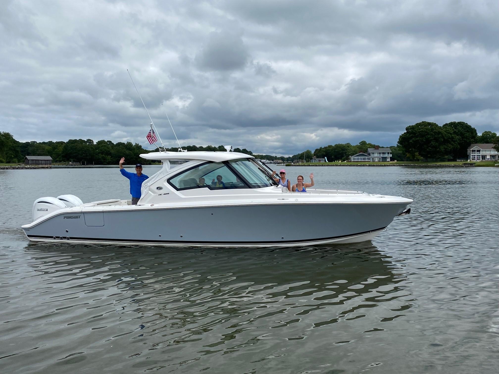 2022 Pursuit DC 326 Dual Console for sale YachtWorld