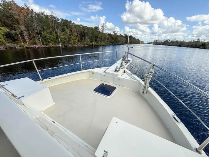 Little Lady Yacht Photos Pics Foredeck