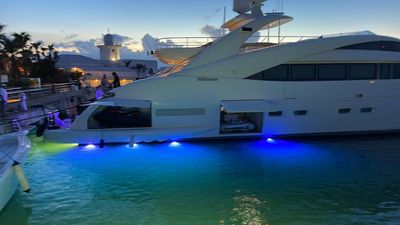 Yacht