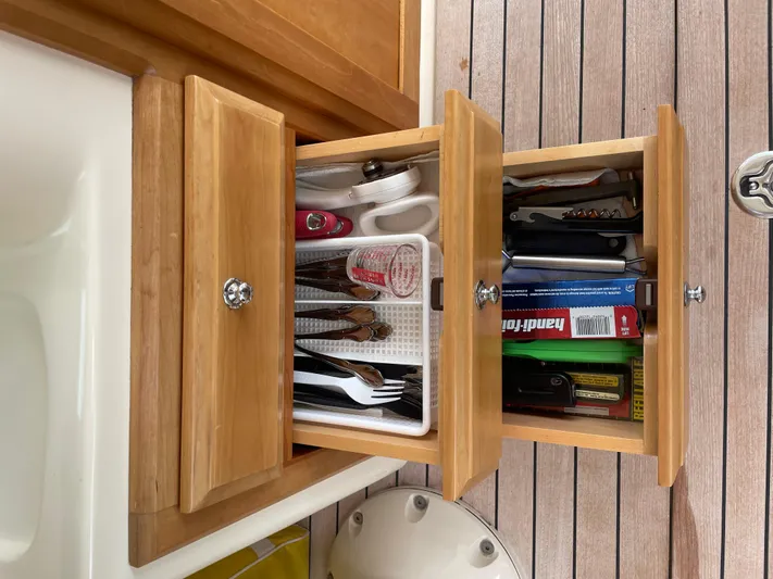 Tess Yacht Photos Pics Galley drawers