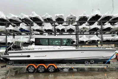 2023 Axopar 28' Cabin