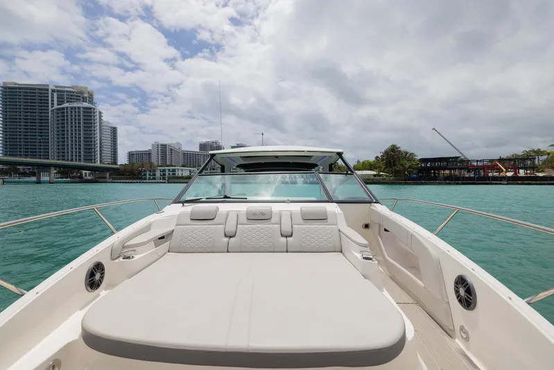 Lila Yacht Photos Pics 