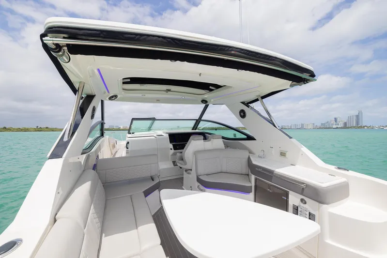 Lila Yacht Photos Pics 