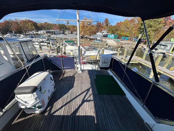 Radius Yacht Photos Pics 