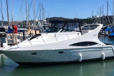 Carver 350 Mariner