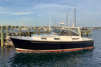 Legacy 34 Express Twin Jet