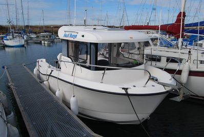 2017 Quicksilver 605 Pilothouse