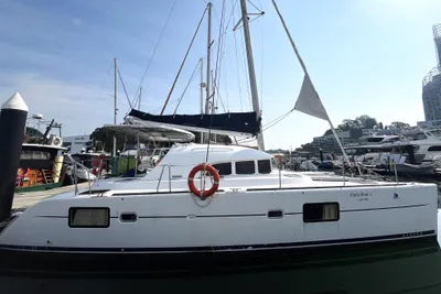 Lagoon 380