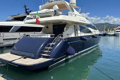 2005 Riva 85 Opera