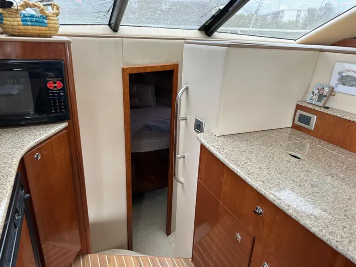 Berlin Flyer Yacht Photos Pics 