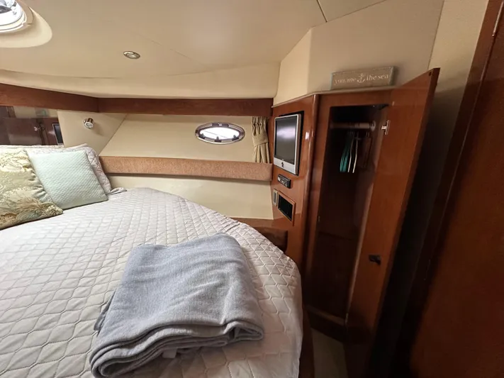 Berlin Flyer Yacht Photos Pics 