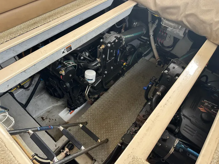 Berlin Flyer Yacht Photos Pics 