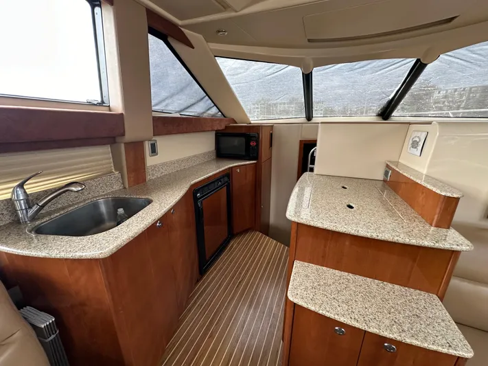 Berlin Flyer Yacht Photos Pics 