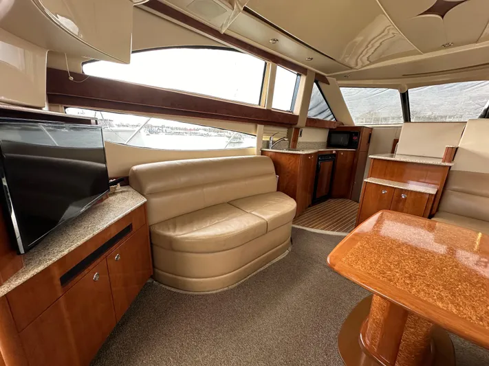 Berlin Flyer Yacht Photos Pics 