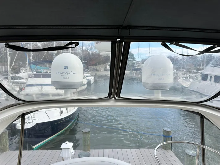 Berlin Flyer Yacht Photos Pics 