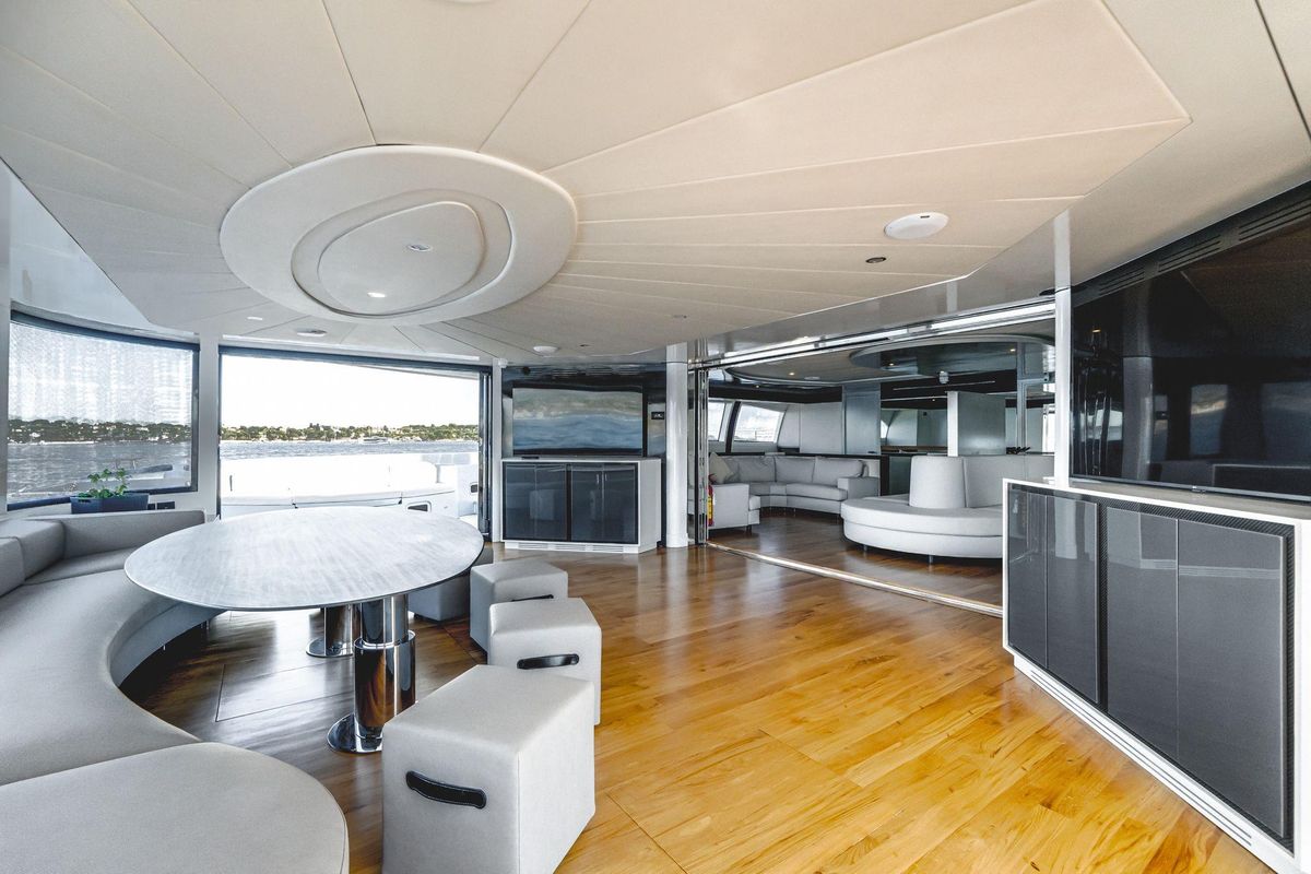 2015 Magic Yachts 96 