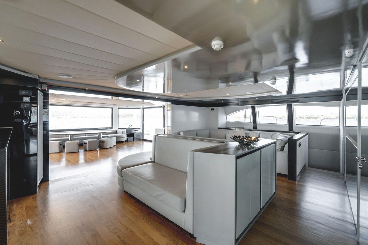 2015 Magic Yachts 96 