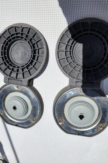 Day One Yacht Photos Pics 