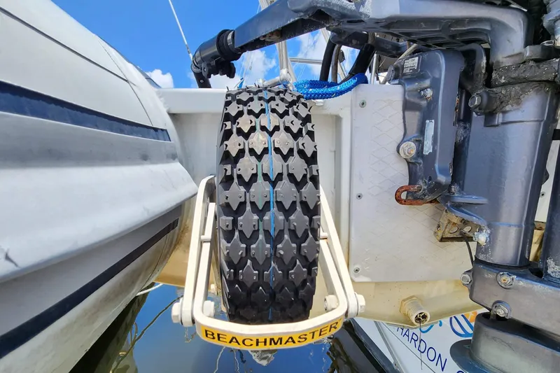 Day One Yacht Photos Pics 