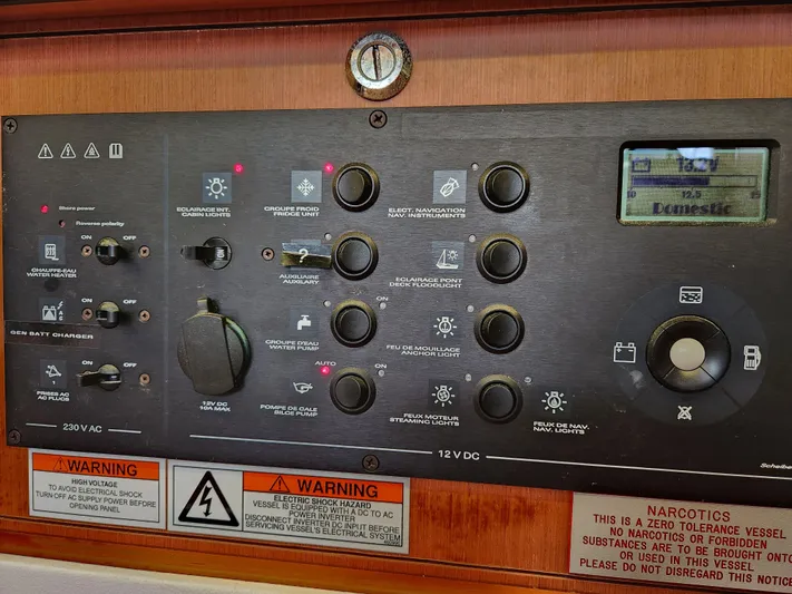 Day One Yacht Photos Pics 