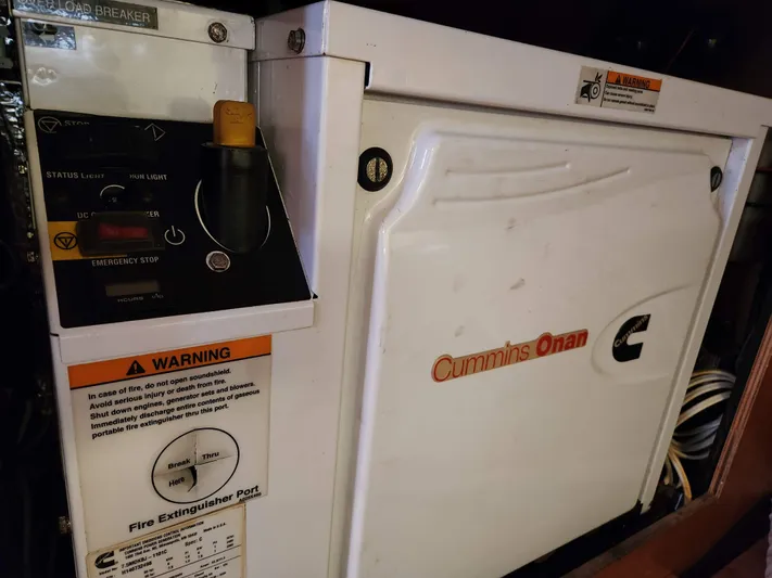 Day One Yacht Photos Pics 