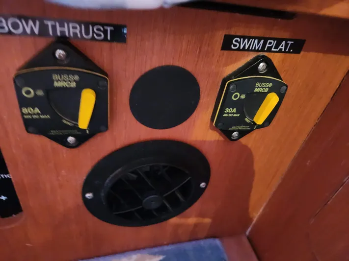 Day One Yacht Photos Pics 