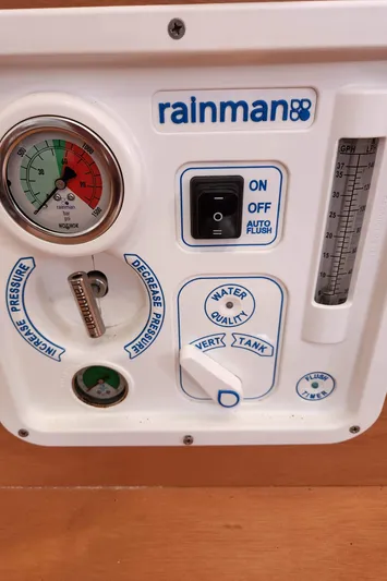 Day One Yacht Photos Pics 