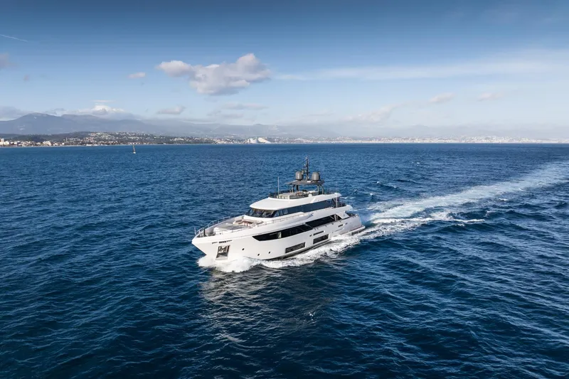M Forever Yacht Photos Pics Luxurious 2021 Custom Line Navetta 33 yacht cruising on open sea.