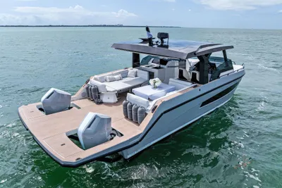 Tesoro T38 power cat