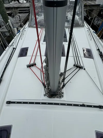Odyssey Yacht Photos Pics 2021 Beneteau Oceanis 40.1 sailboat deck with rigging and mast.