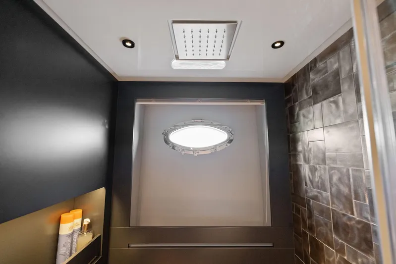 Caffeine Yacht Photos Pics 