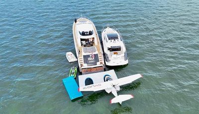Yacht