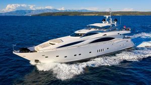 2003 Sunseeker 105 Yacht