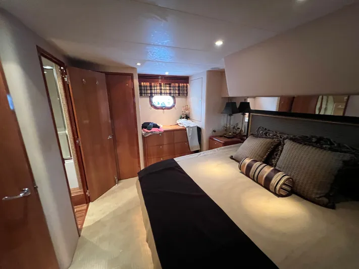 Lady J Yacht Photos Pics 