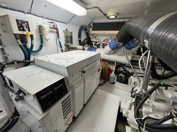 Lady J Yacht Photos Pics Engine room of 2008 Hatteras 64 Motor Yacht.