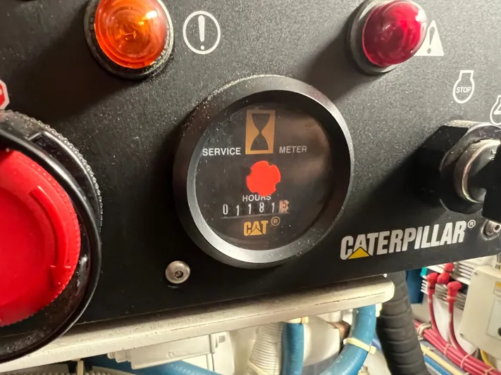 Lady J Yacht Photos Pics Caterpillar service meter on 2008 Hatteras 64 Motor Yacht.
