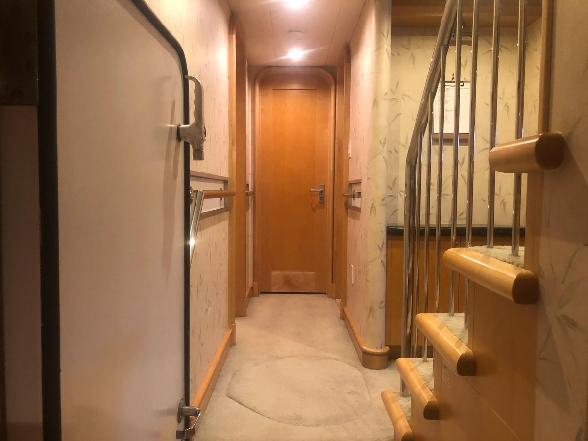 2003 Cape Horn 65 