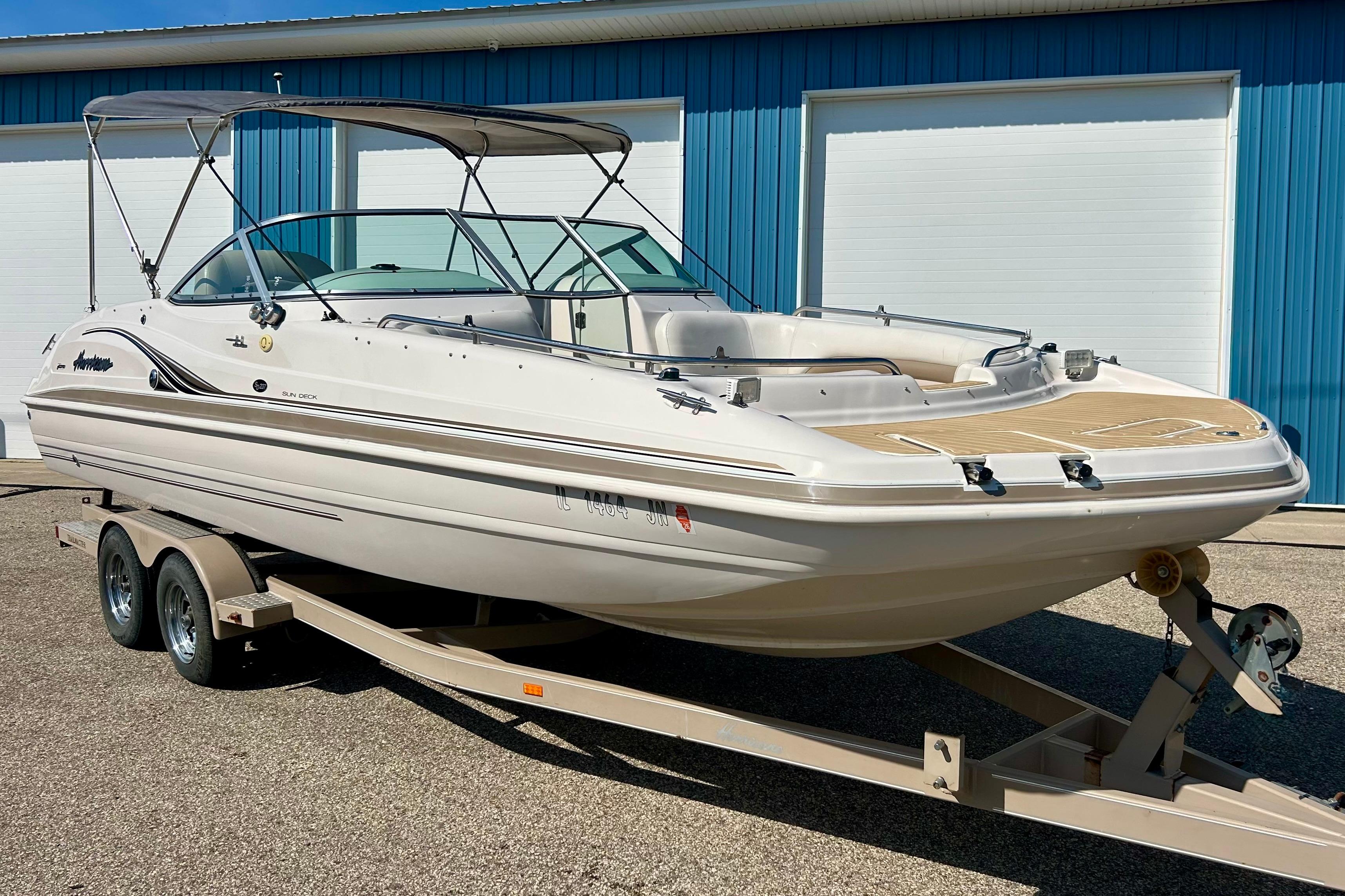 Hurricane SunDeck 237 OB